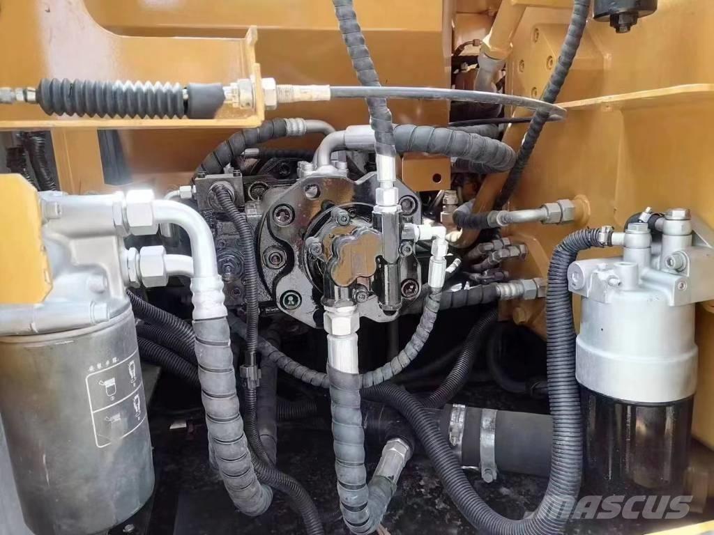Sany SY135C Escavatori cingolati