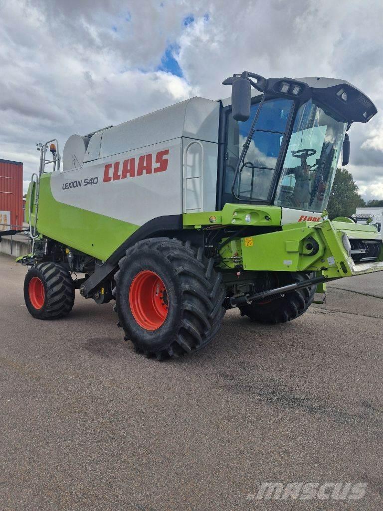 CLAAS Lexion 540 Mietitrebbiatrici