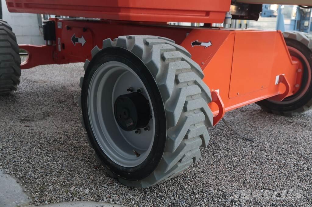 JLG EC520AJ Piattaforme a braccio articolato