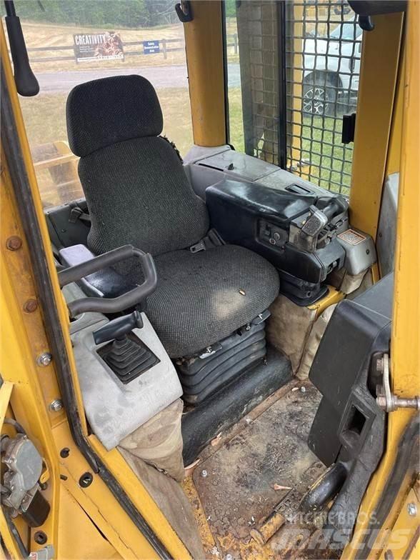 CAT D5N Dozer cingolati