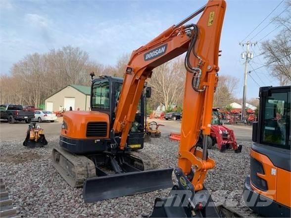 Doosan DX62R-3 Escavatori cingolati