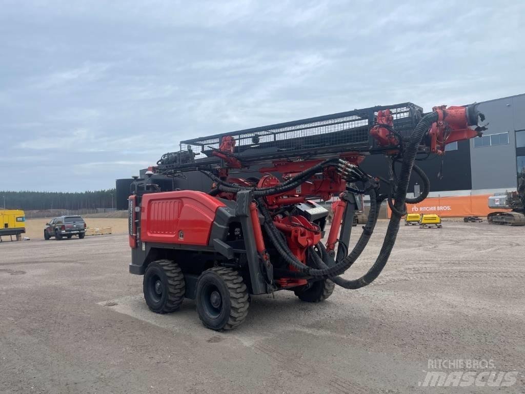 Sandvik DC300Ri Perforatrici di superficie