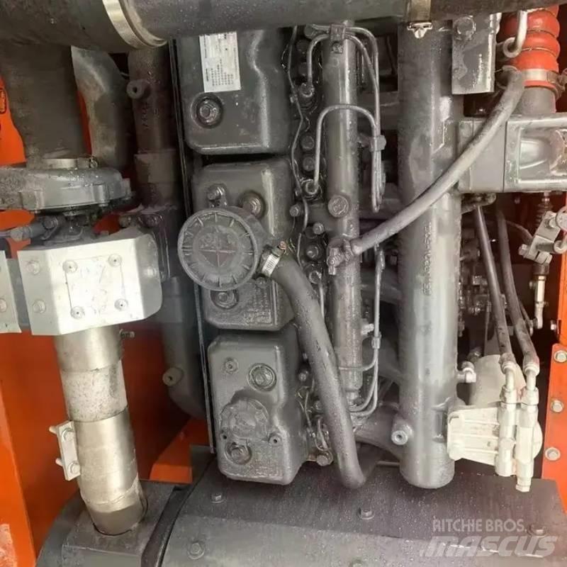 Doosan DX 300 Escavatori cingolati