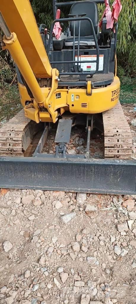 Komatsu PC35 Miniescavatori