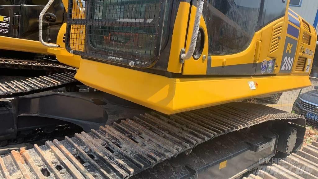 Komatsu PC 200 Escavatori cingolati