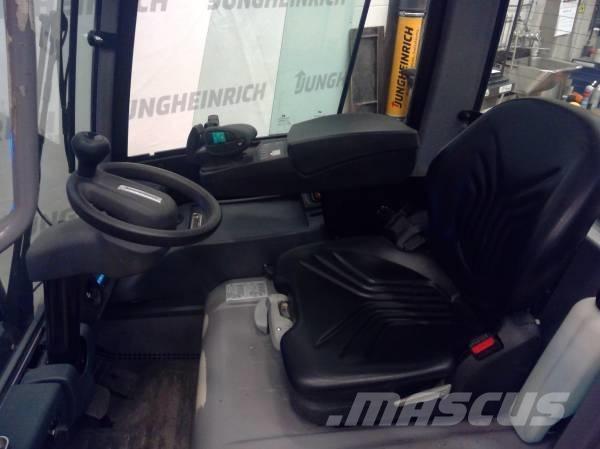 Jungheinrich EFG 215 Carrelli elevatori elettrici