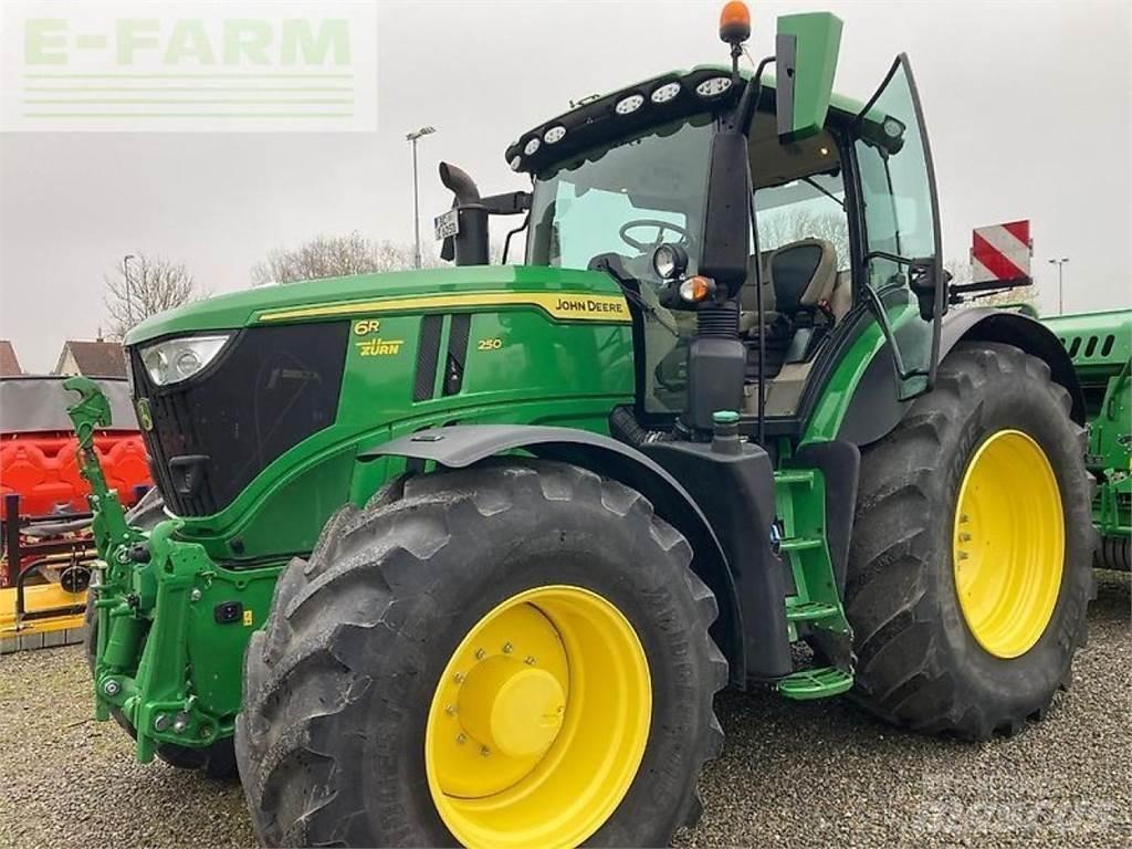 John Deere 6r250 Trattori