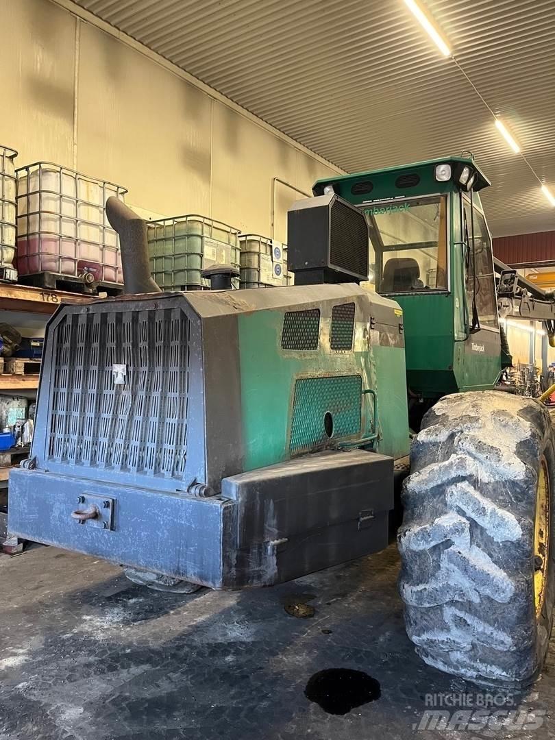 Timberjack 1270A Abbattitrici, Disboscatrici