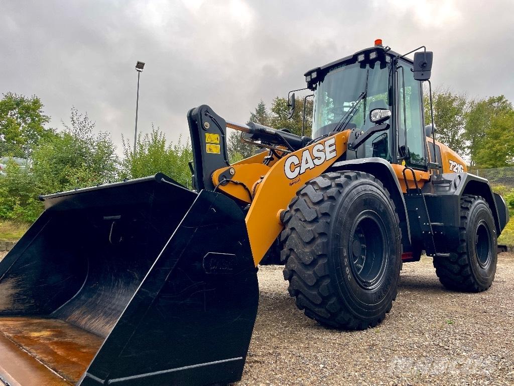 CASE 721 G Evolution Pale gommate