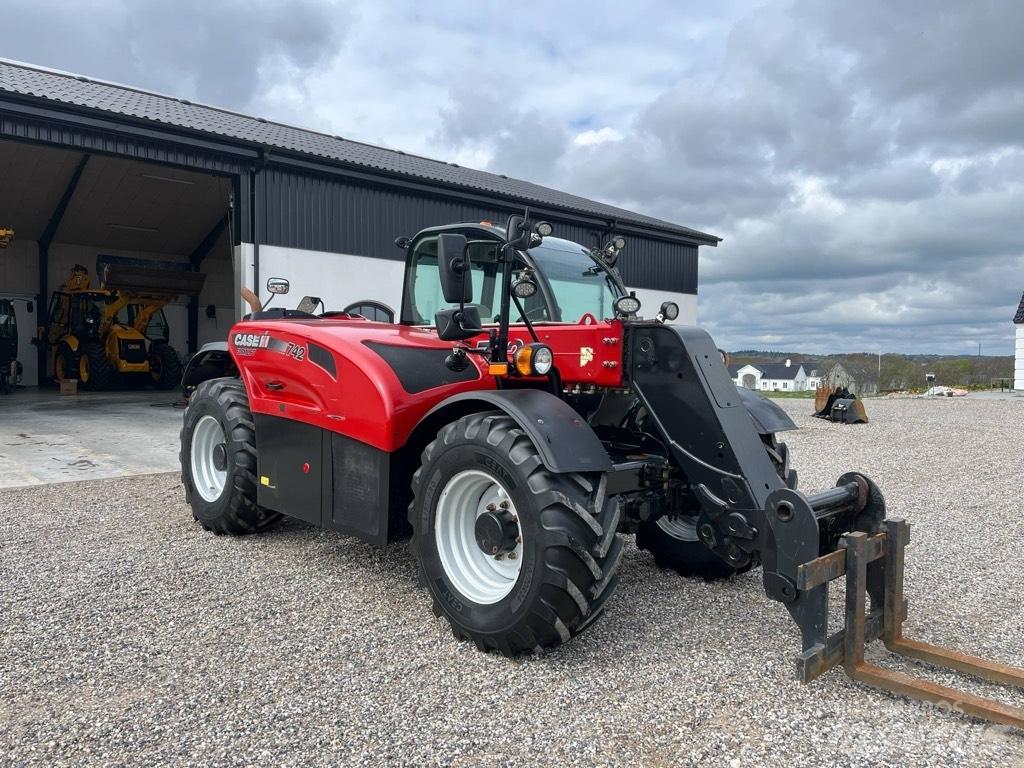 Case IH Farmlift 742 Sollevatori telescopici