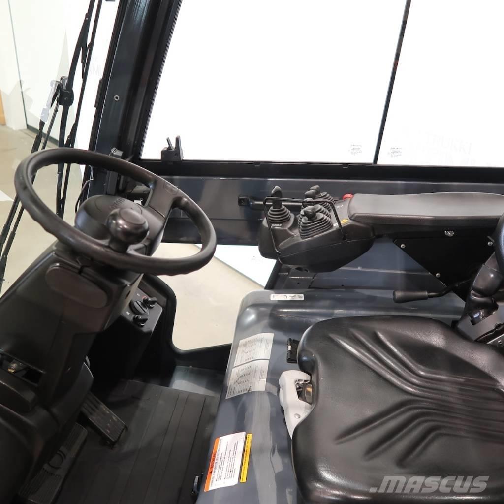 Toyota 8FBMT25 Carrelli elevatori elettrici