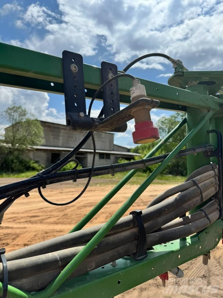 Amazone UX 11200 Irroratrici trainate