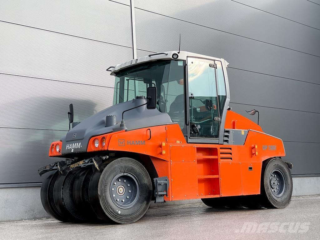 Hamm HP 180I Rulli gommati