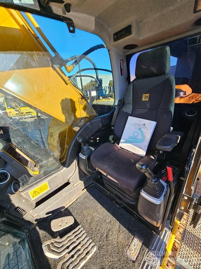 JCB JS 220 LC Escavatori cingolati