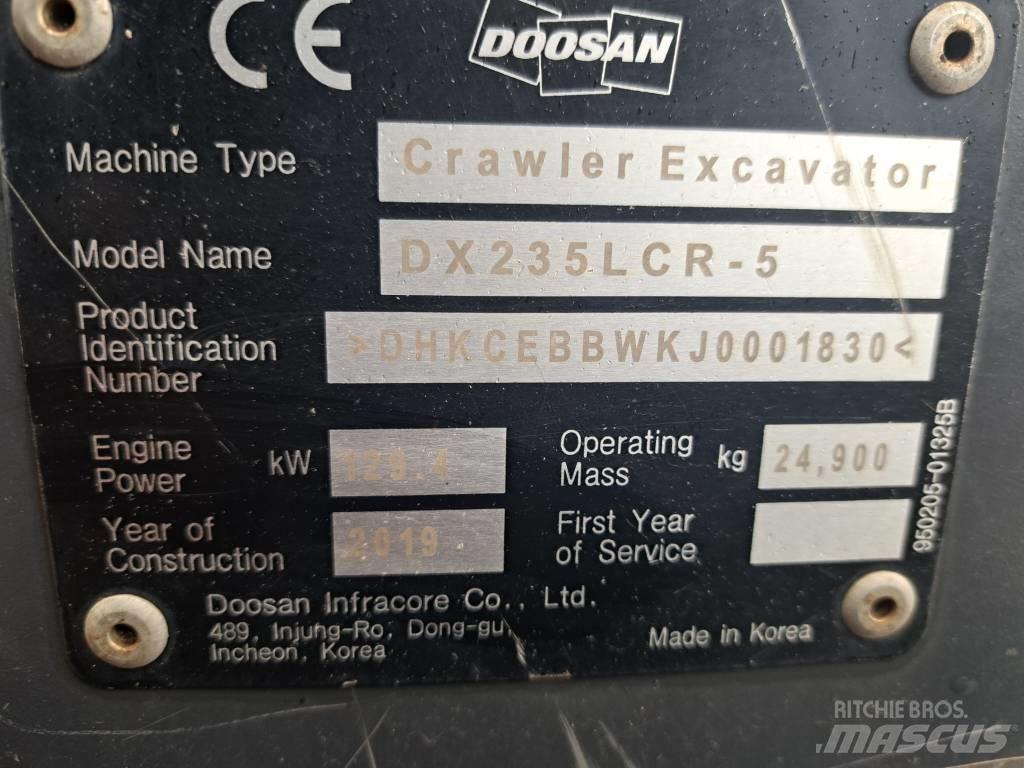 Doosan DX 235 LCR-5 Escavatori cingolati