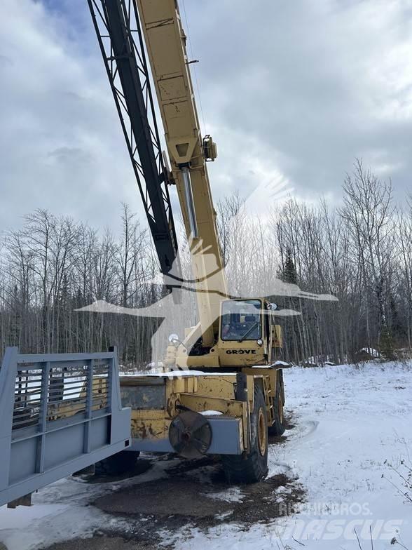 Grove RT740B Gru per terreni difficili