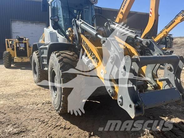 Liebherr L538 Pale gommate