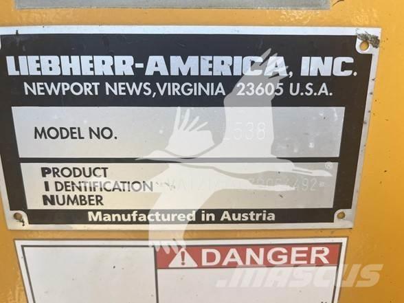 Liebherr L538 Pale gommate