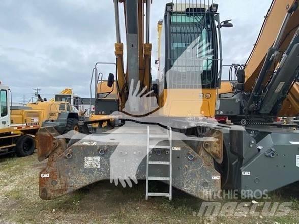Liebherr LH60M Movimentazione rifiuti