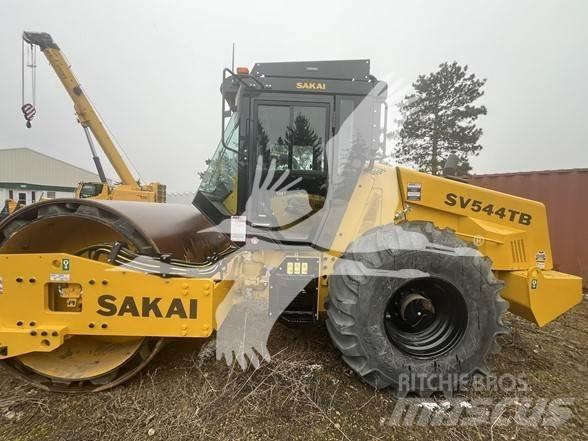 Sakai SV544T Rulli monotamburo