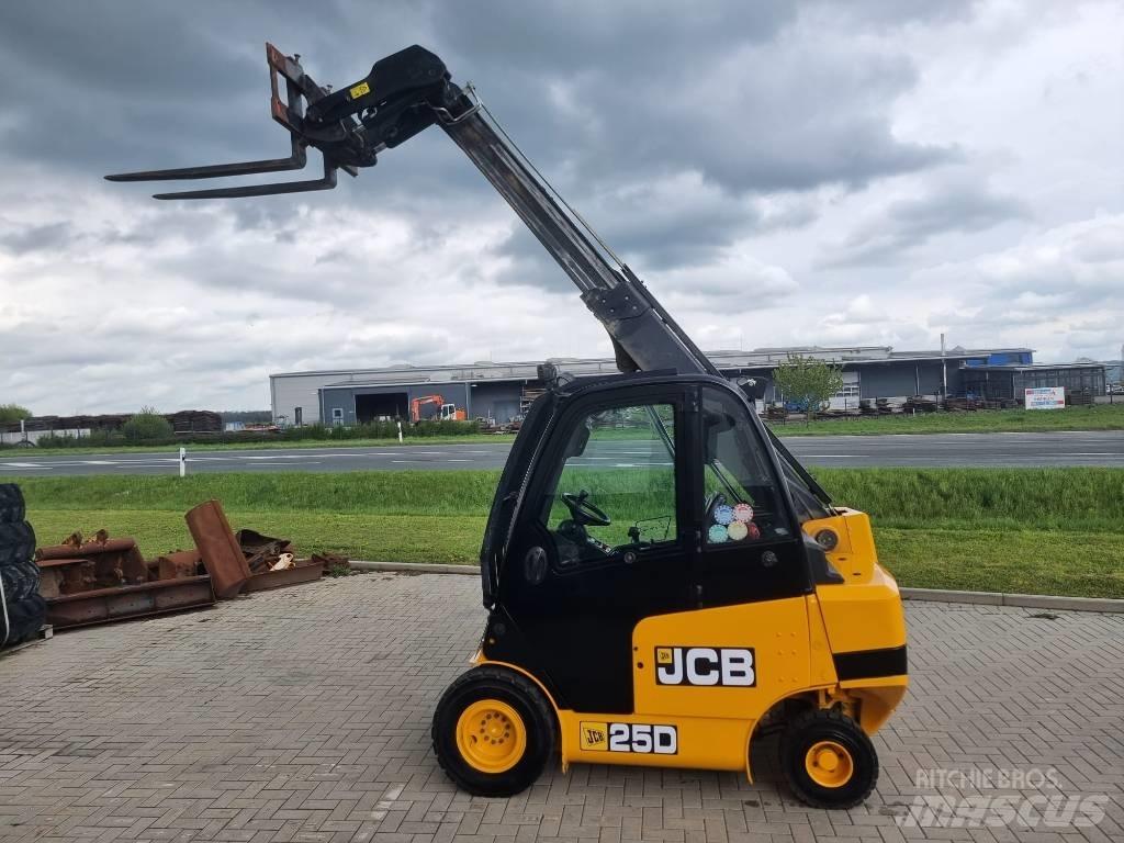 JCB TLT 25 D Sollevatori telescopici