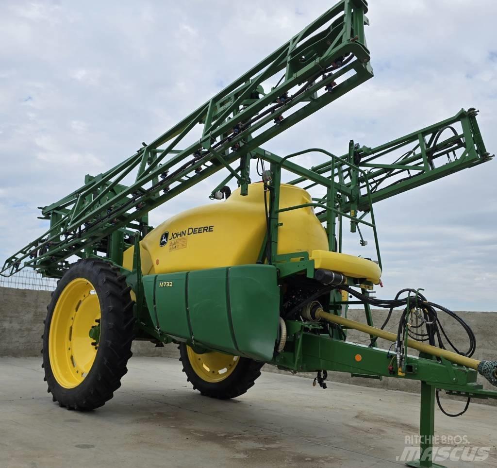 John Deere M 732 Irroratrici trainate