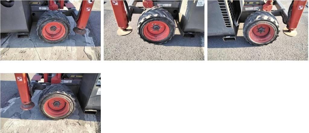 SkyJack SJ 6832 RT Piattaforme a pantografo