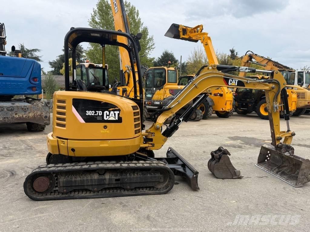 CAT 302.7 CR Miniescavatori