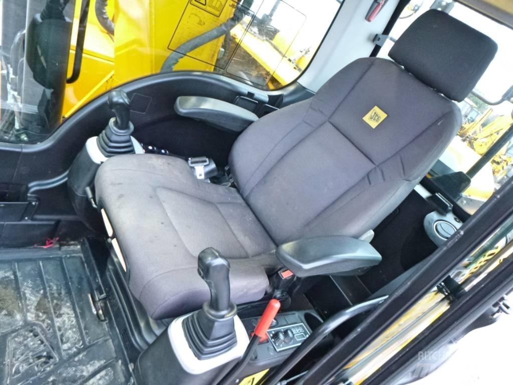 JCB JS 145 LC Escavatori cingolati