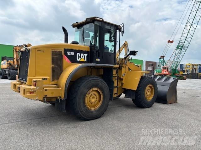 CAT 938 H Pale gommate