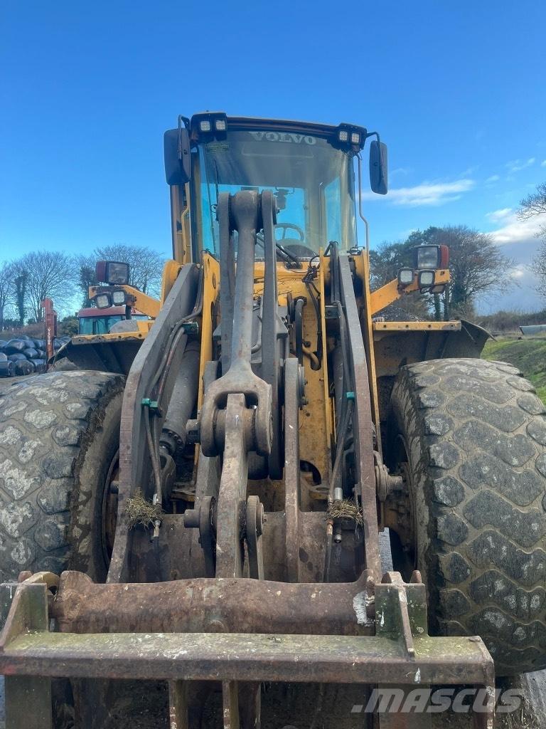 Volvo L 110 E Pale gommate