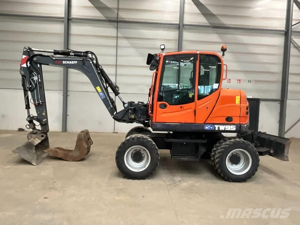 Yanmar TW 95 Escavatori gommati