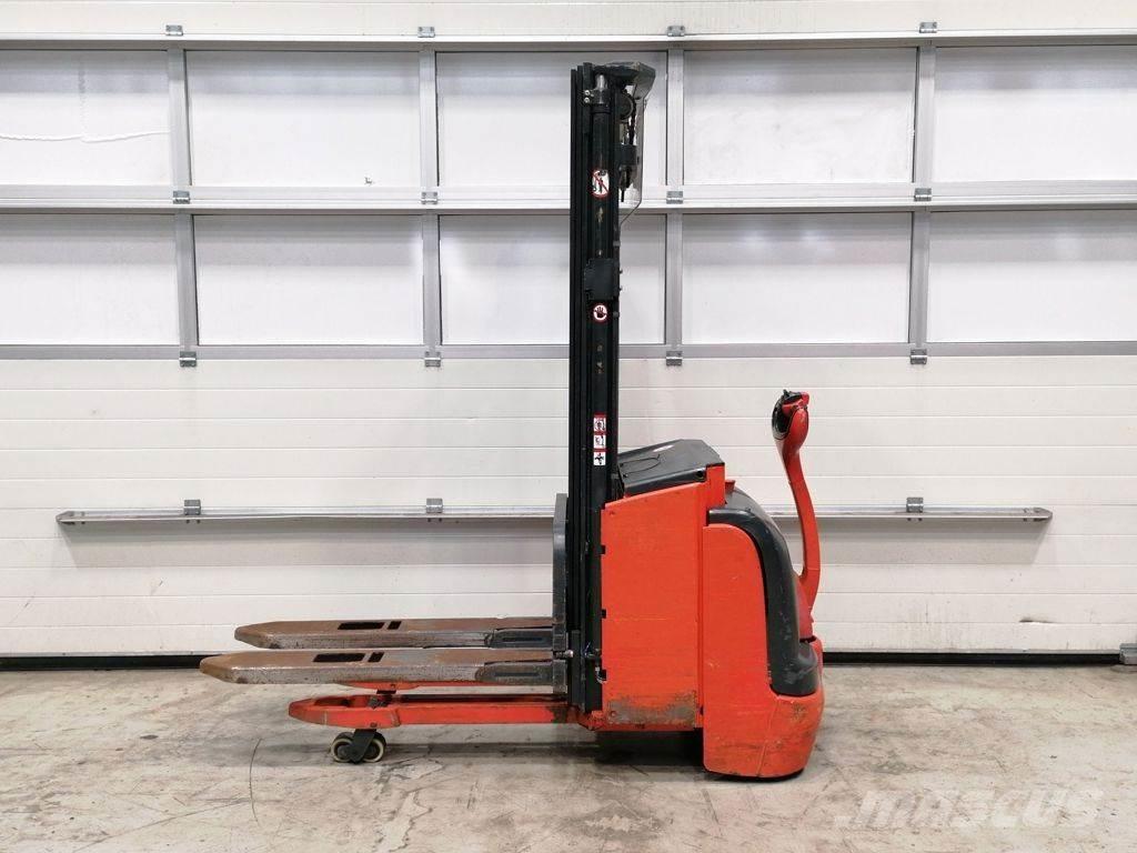 Linde L14I Transpallet uomo a terra