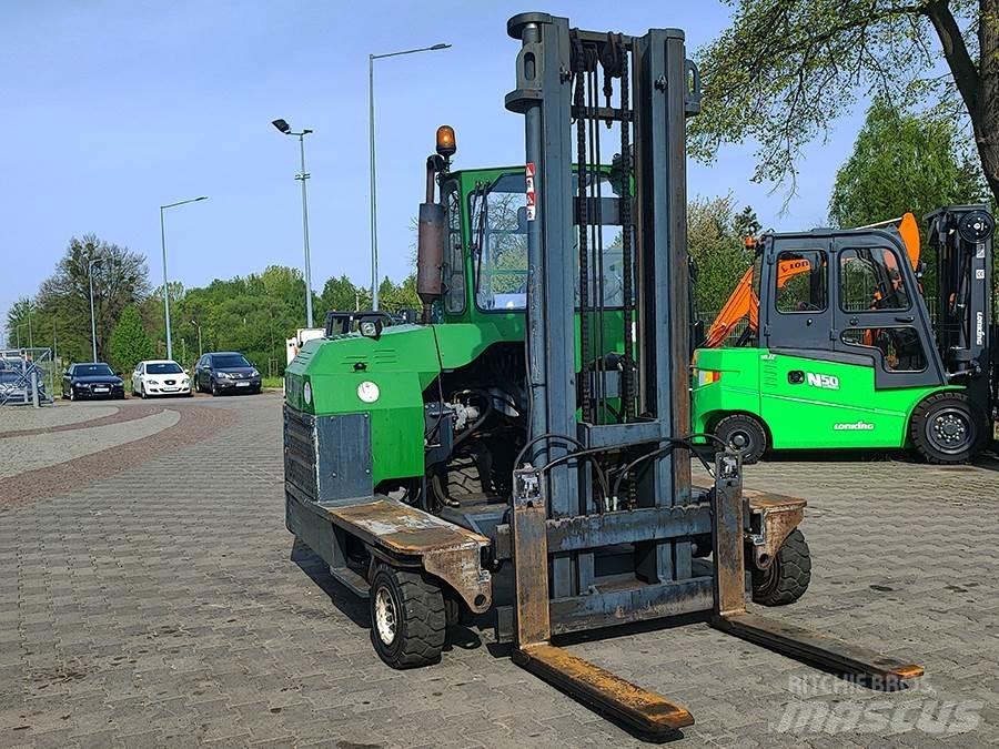 Combilift C3500 Carrello elevatore retrattile a 4 vie