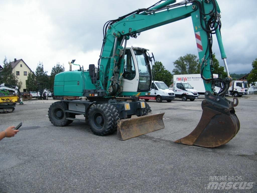 Liebherr A 314 Escavatori gommati