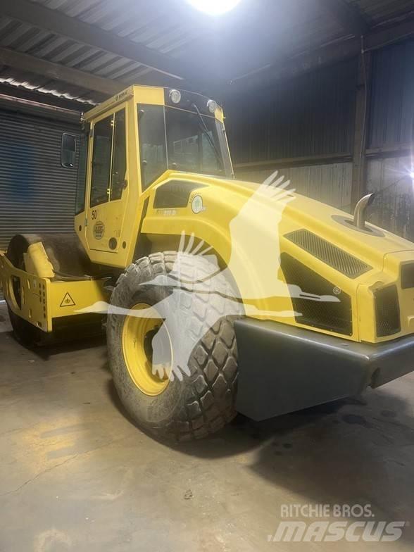 Bomag BW213D-4 Rulli monotamburo