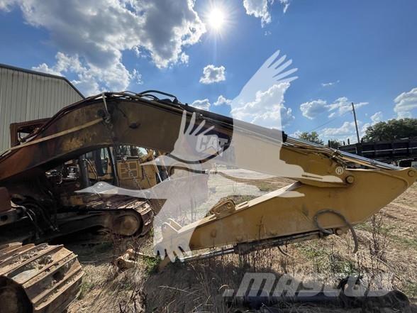 CAT 320 Escavatori cingolati