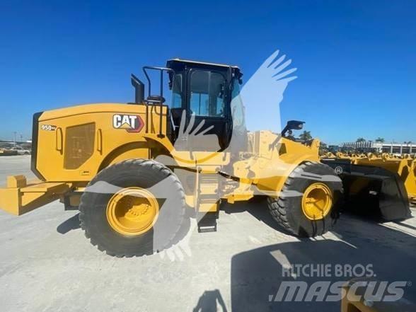 CAT 950GC Pale gommate