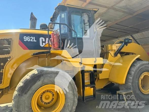 CAT 962L Pale gommate