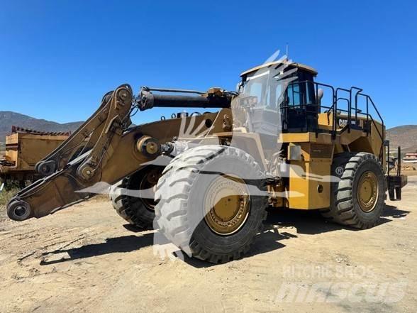CAT 988H Pale gommate
