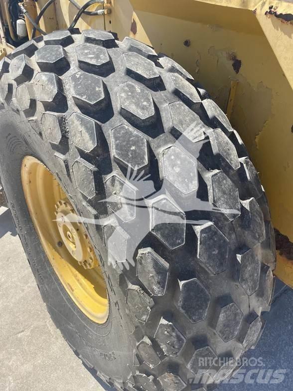 Huber M850A Motorgraders