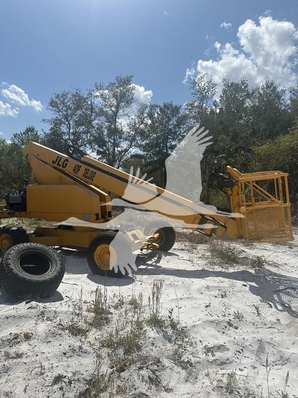 JLG 40F Piattaforme a braccio articolato