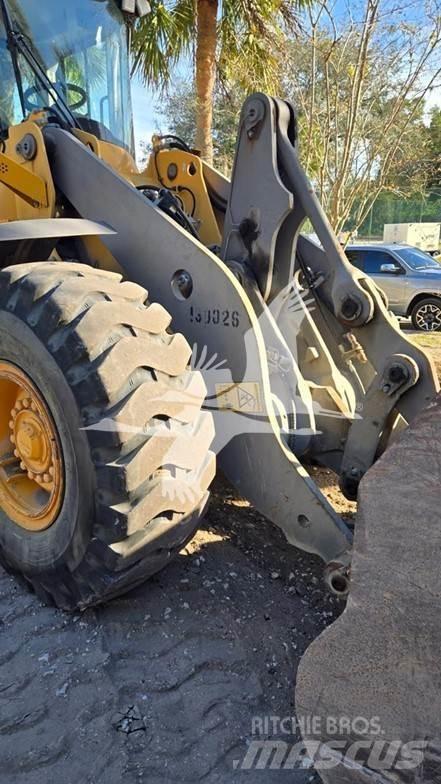 Volvo L70G Pale gommate