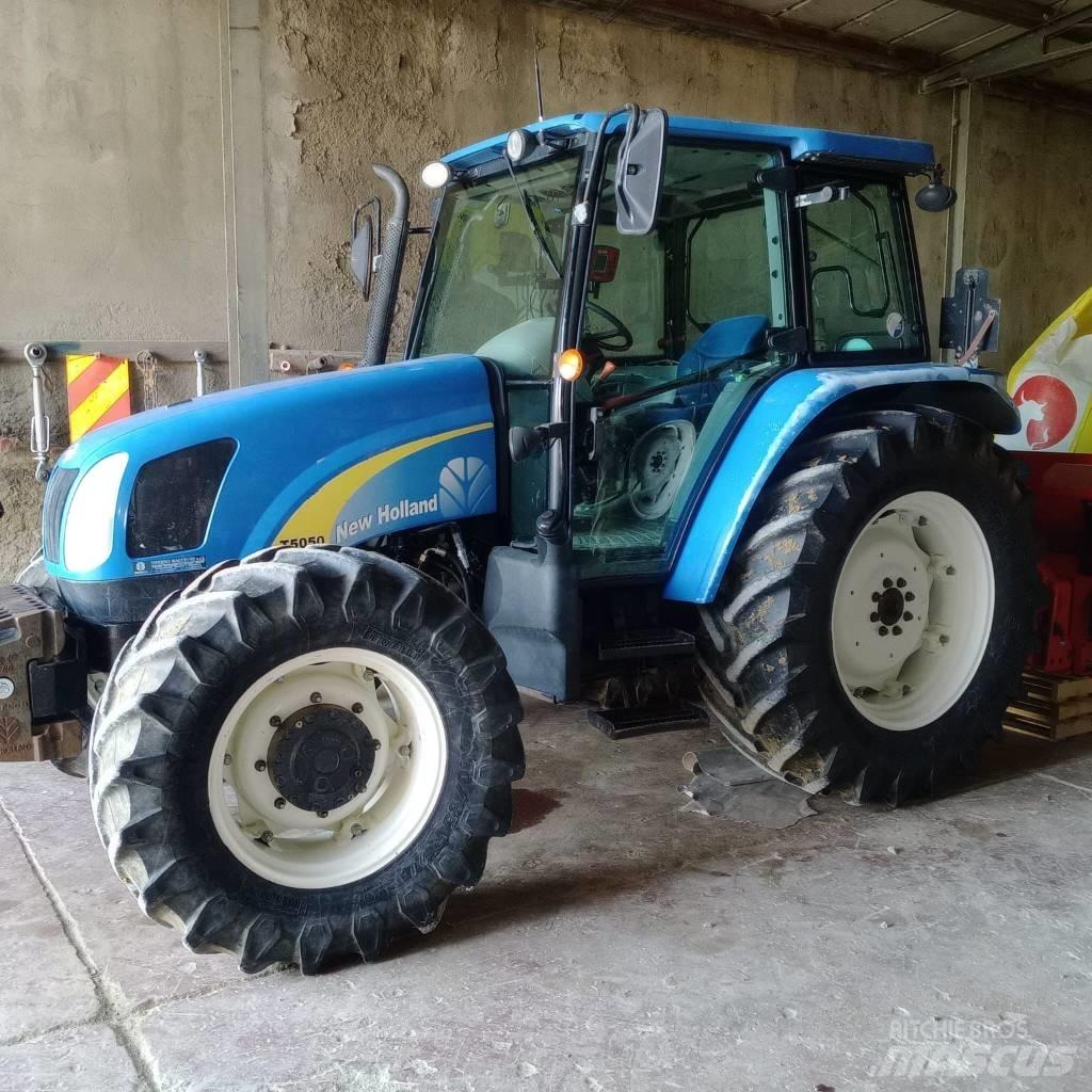 New Holland T 5050 Trattori