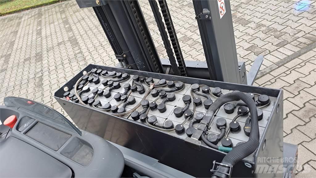 Linde R14 Carrello retrattile