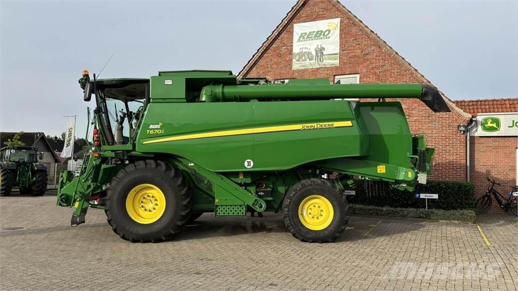 John Deere T660 Mietitrebbiatrici