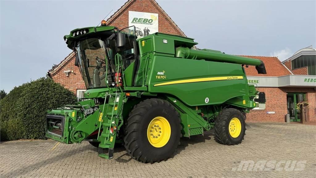 John Deere T660 Mietitrebbiatrici