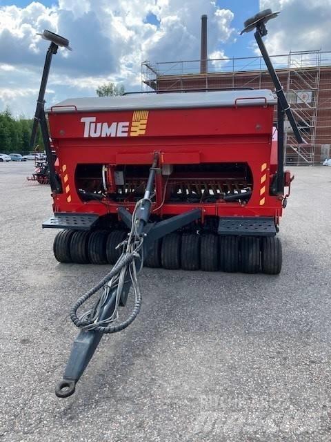 Tume Novacombi 3000 Seminatrici combinate