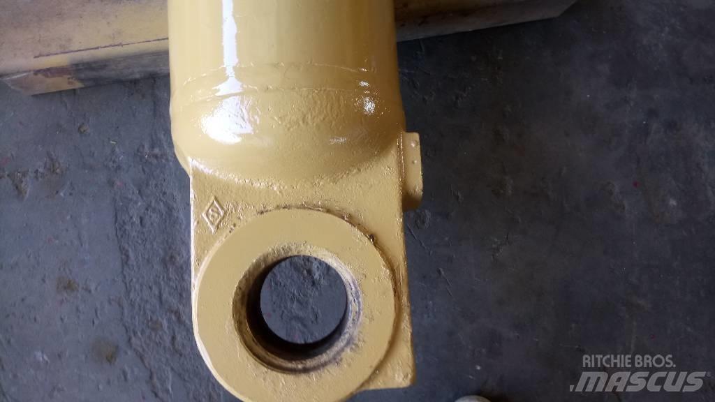 CAT 988 B Componenti idrauliche