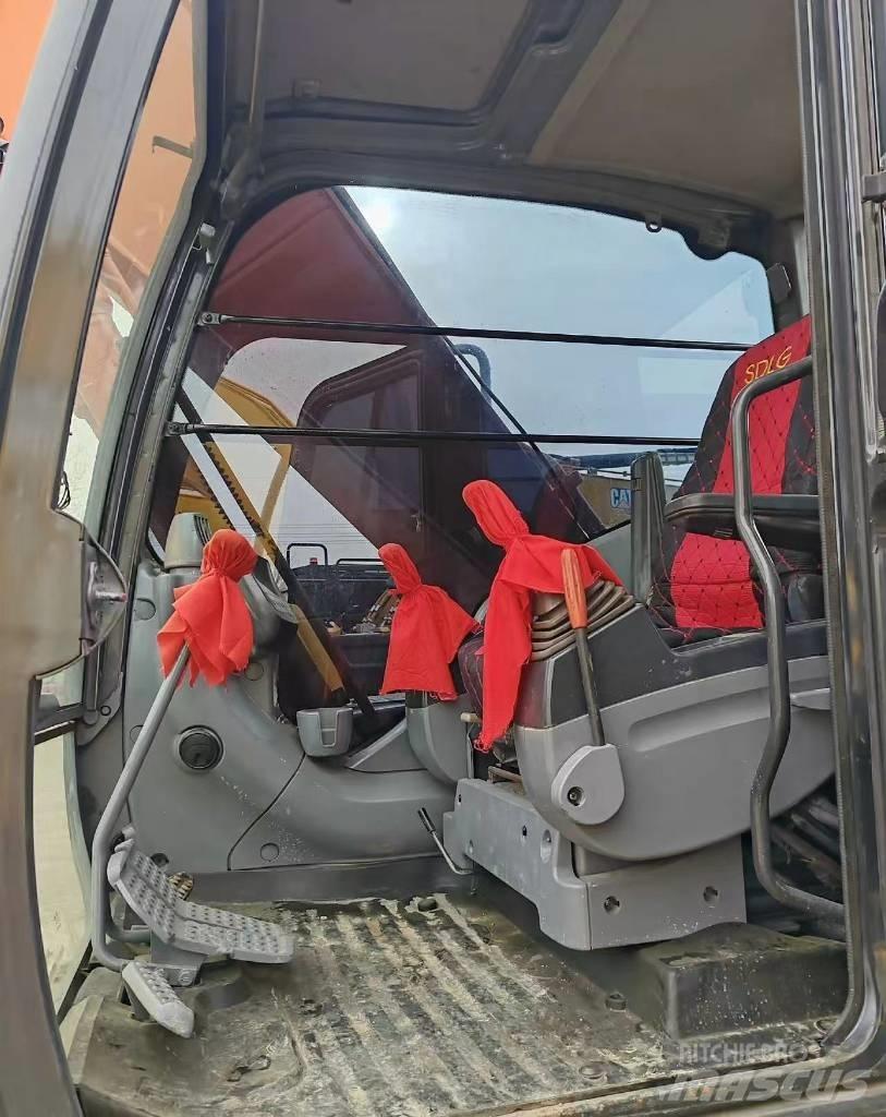 Hitachi 200 Escavatori cingolati